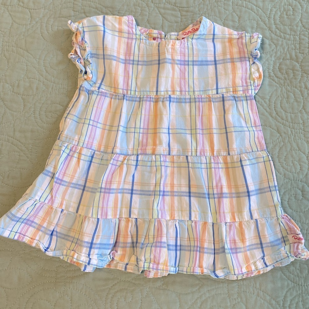 Rufflebutts top